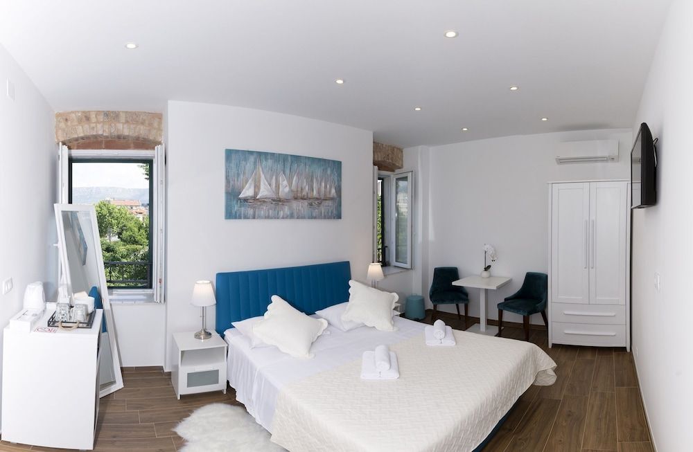 Peruzovic Rooms 2 Deluxe Double Room (Plinarska 12) 5