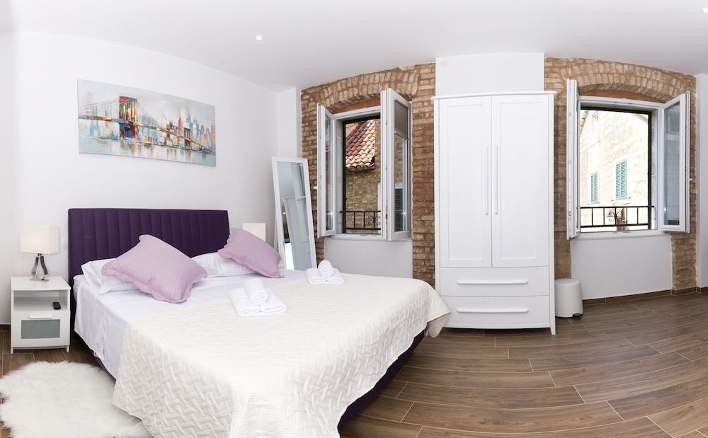 Peruzovic Rooms 2 Deluxe Double Room (Plinarska 12) 7