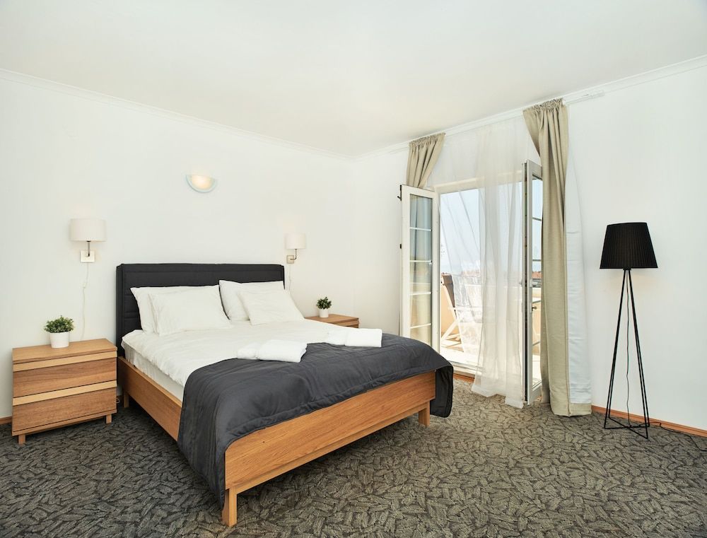 undefined Kamara Dubrovnik by Irundo 4