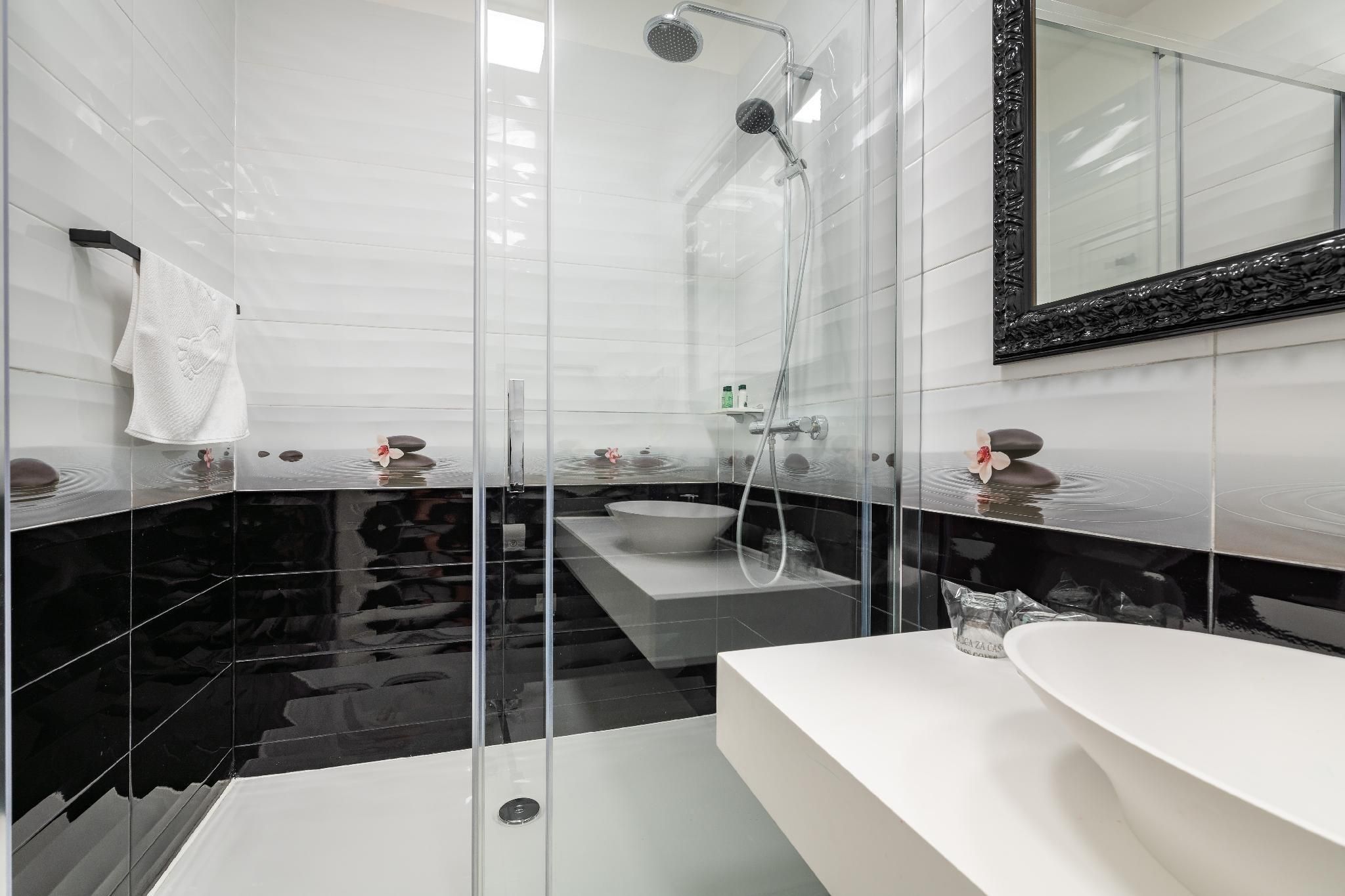 undefined Galeria Valeria Seaside Downtown - MAG Quaint & Elegant Boutique Hotel 10