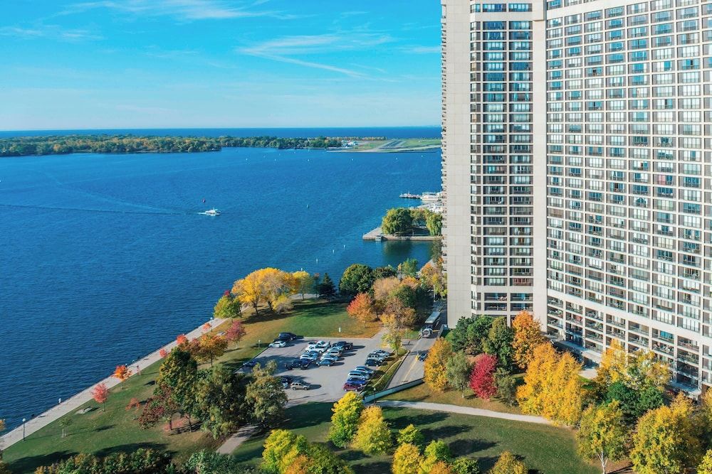 The Westin Harbour Castle, Toronto Room, 2 Double Beds, Non Smoking 2