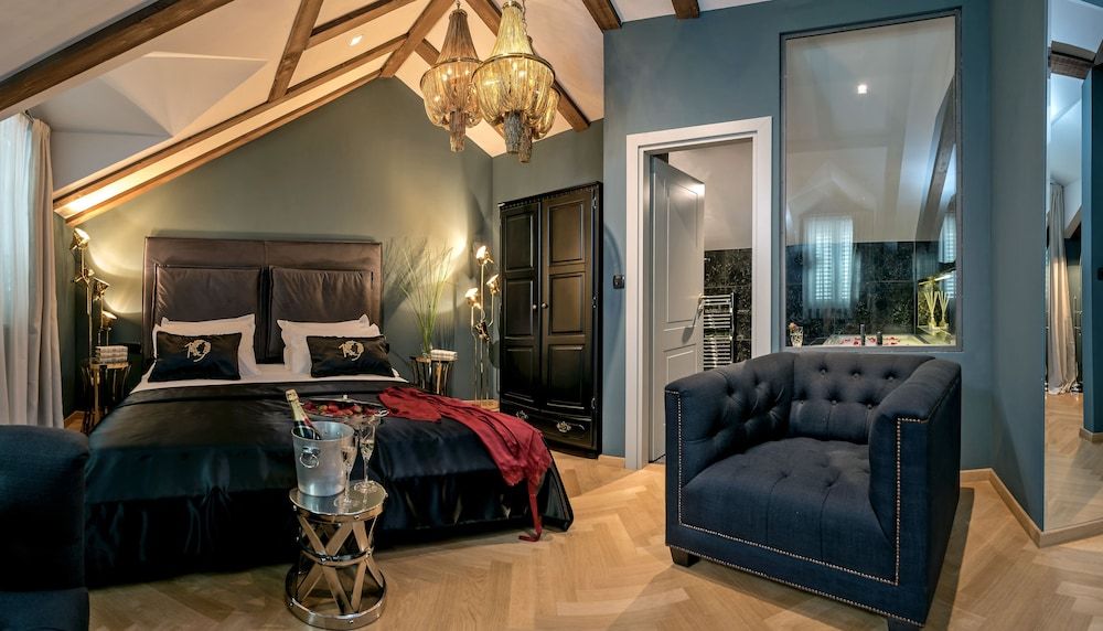 undefined Heritage Hotel 19 3