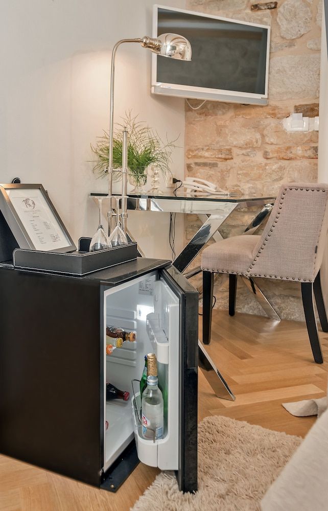 Heritage Hotel 19 Double Room, Ground Floor 15