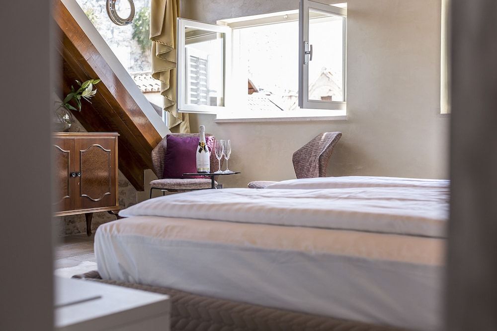 Bella Notte Di Spalato Superior Double Room, City View