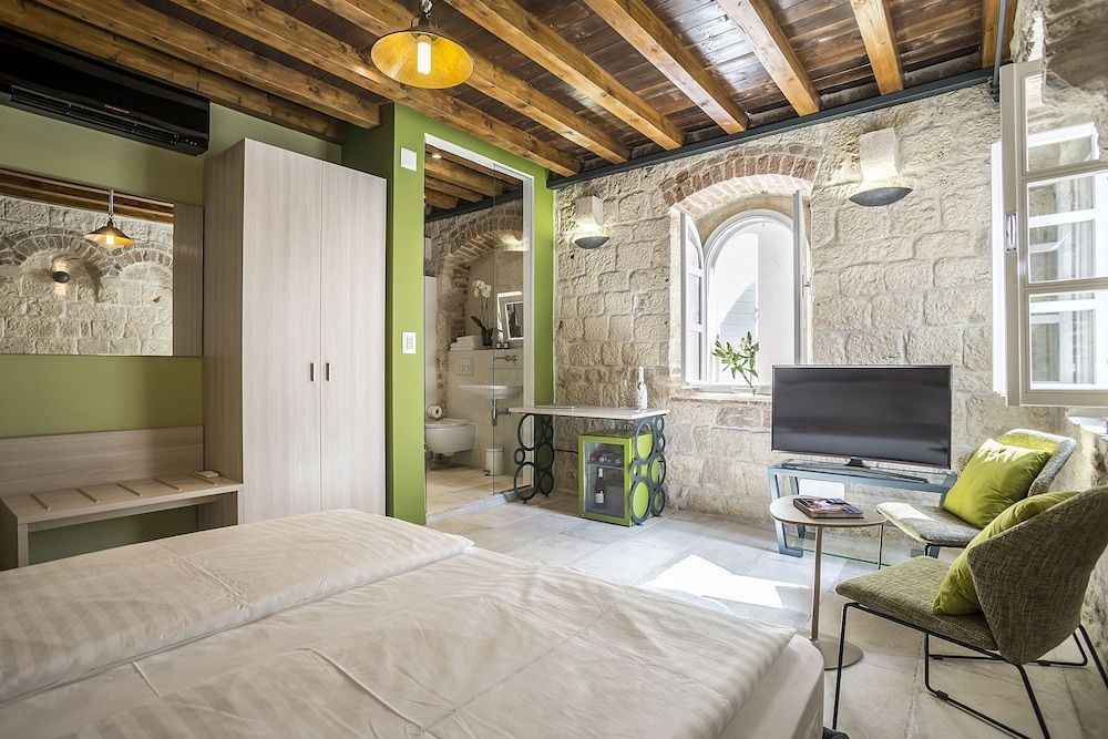 Bella Notte Di Spalato Deluxe Double Room, City View (Terra) 4