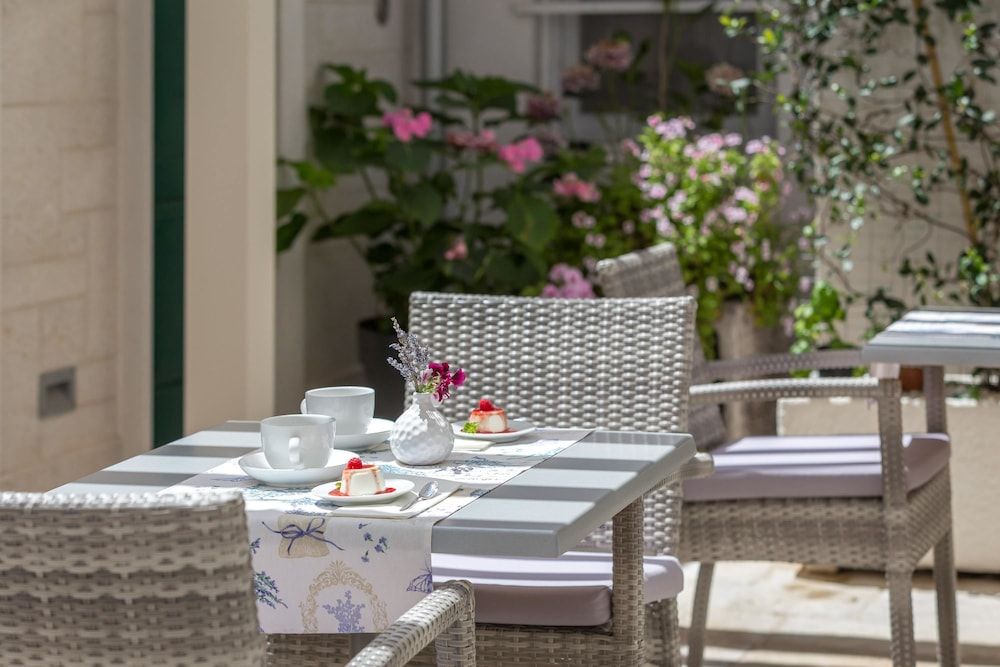 undefined Balatura The Fine Bed & Breakfast 10