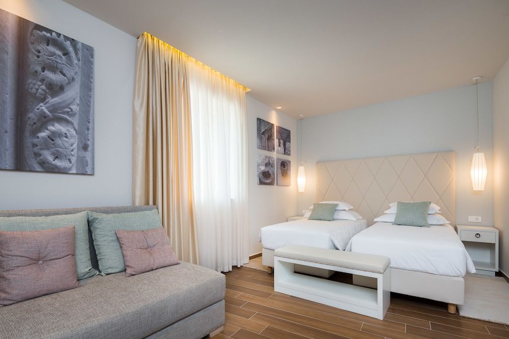 undefined Balatura The Fine Bed & Breakfast 3