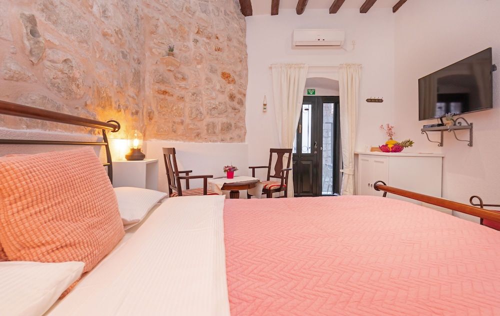 Booba Rooms Comfort Double Room 14