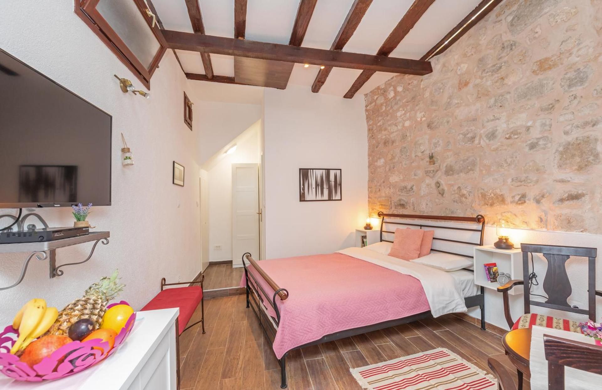 Double Room 1 with Shared Terrace