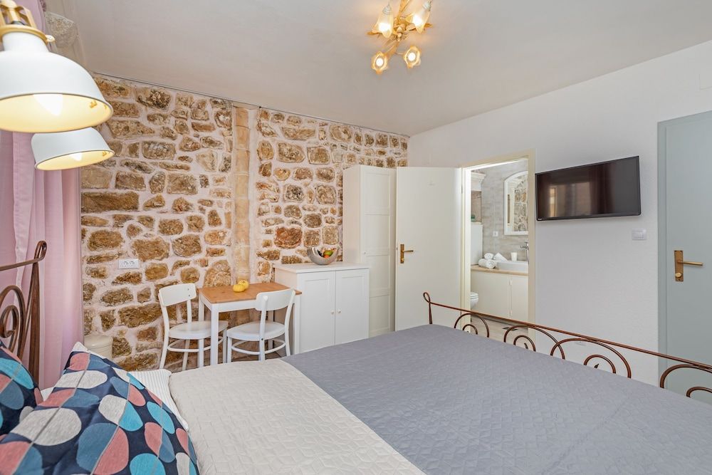 Booba Rooms Comfort Double Room 15