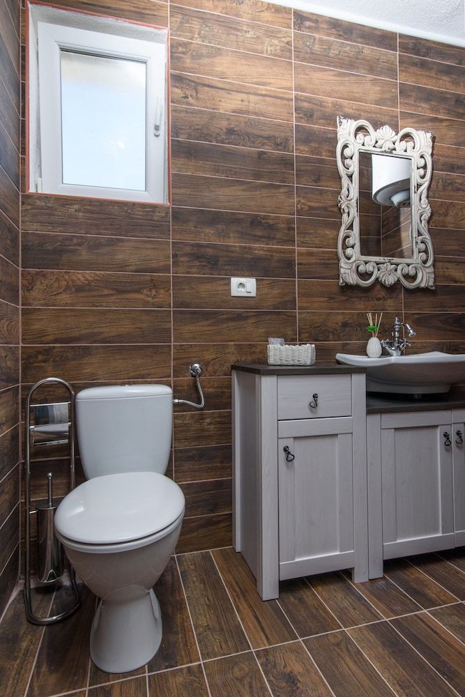 Villa Trau dOro Traditional Double Room, 1 King Bed 8