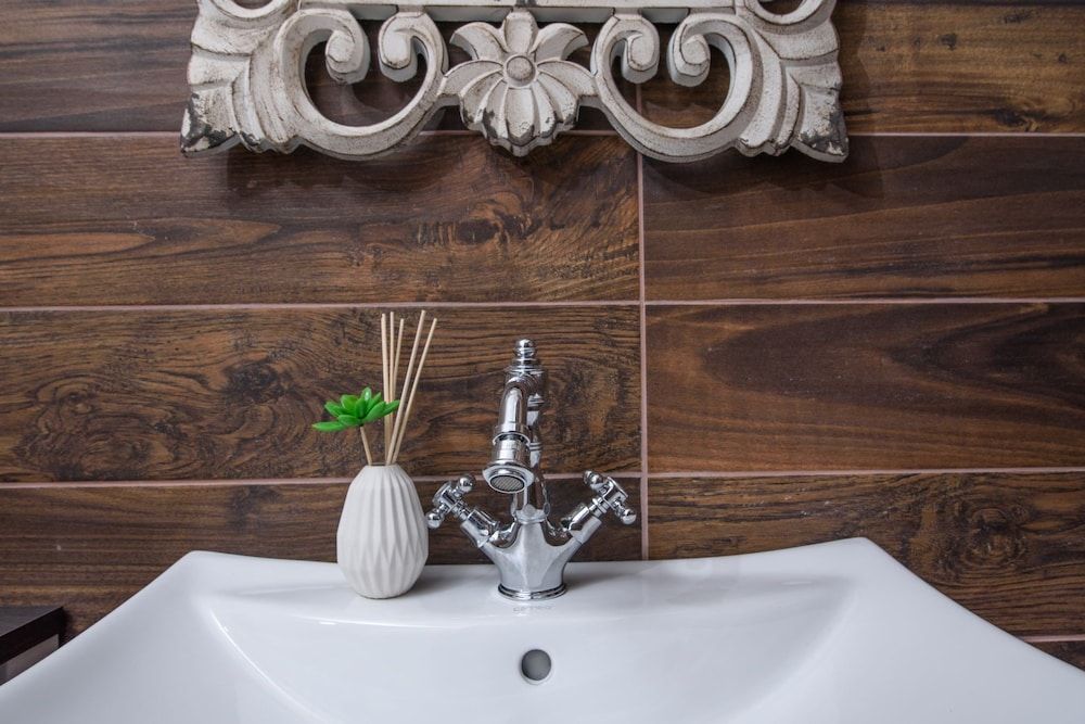 Villa Trau dOro Family Suite, Poolside 9