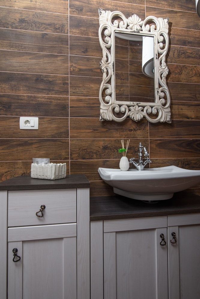 Villa Trau dOro Family Suite, Poolside 10