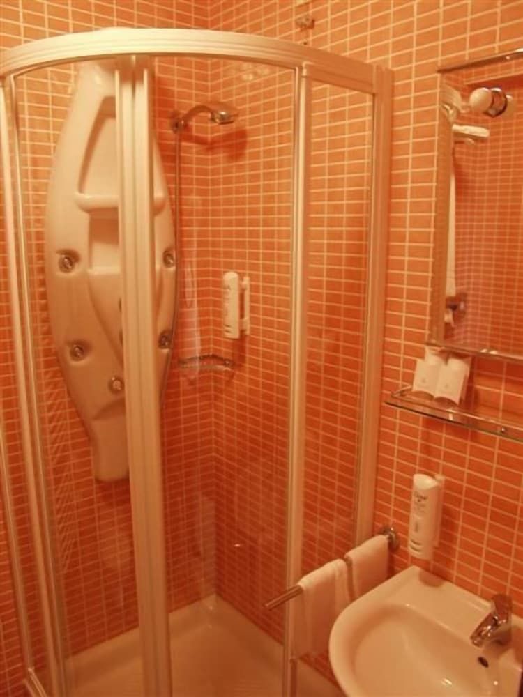 Hotel Park Double Room, Sea Facing 5