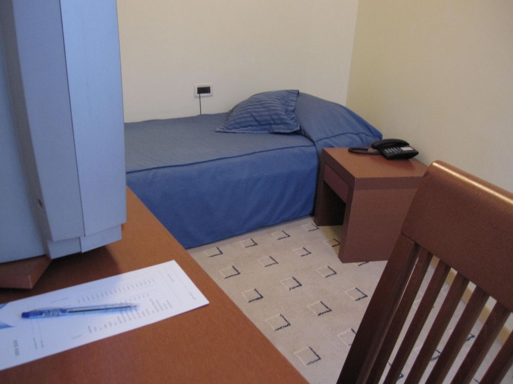 Hotel Park Standard Single Room