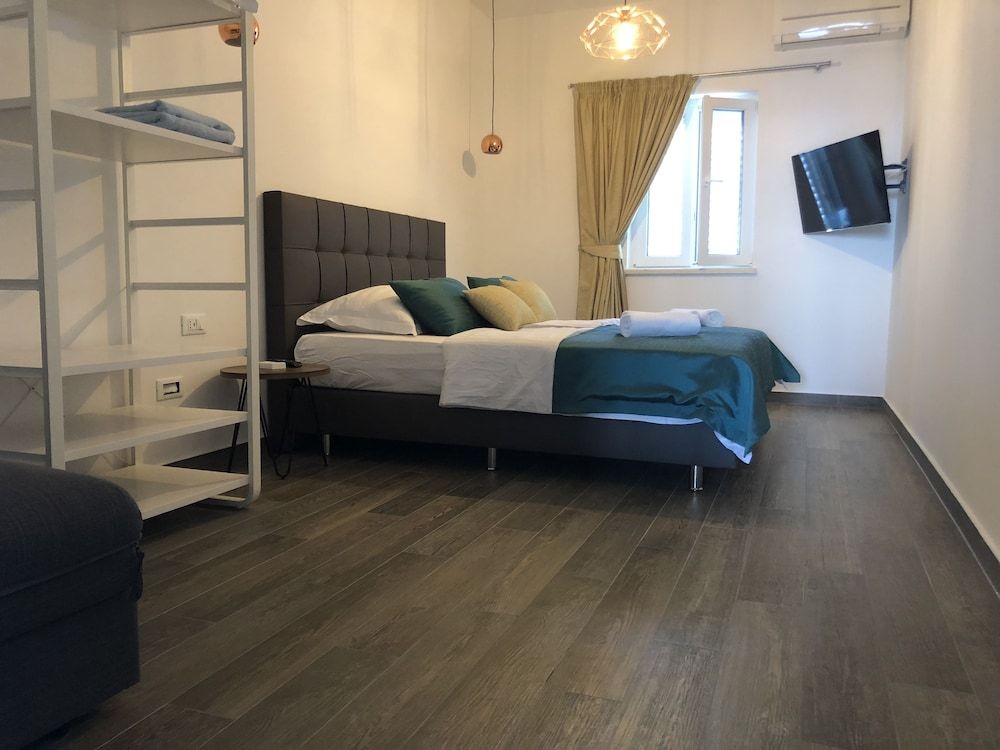 Superior Apartment, 1 Bedroom, Balcony, Sea View (on the 3rd floor)