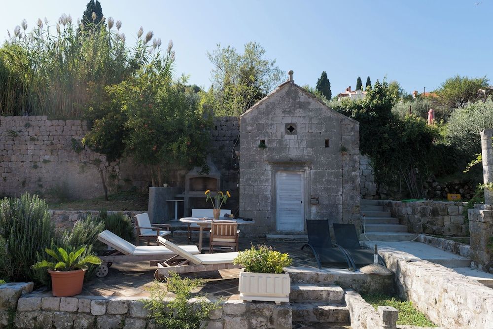 undefined Orka Apartments 5