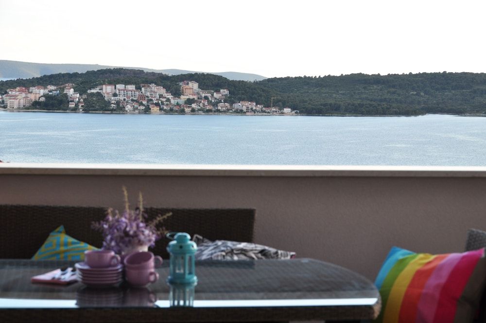 Luxury Apartment, 2 Bedrooms, Terrace (Maestral)