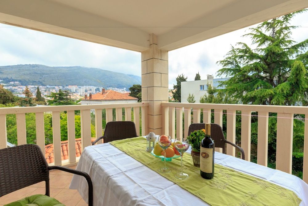 undefined Villa Vinka 9