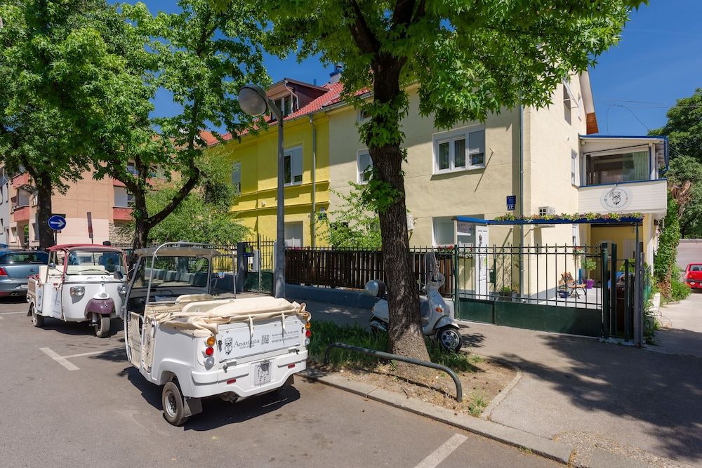 Children's Play Area