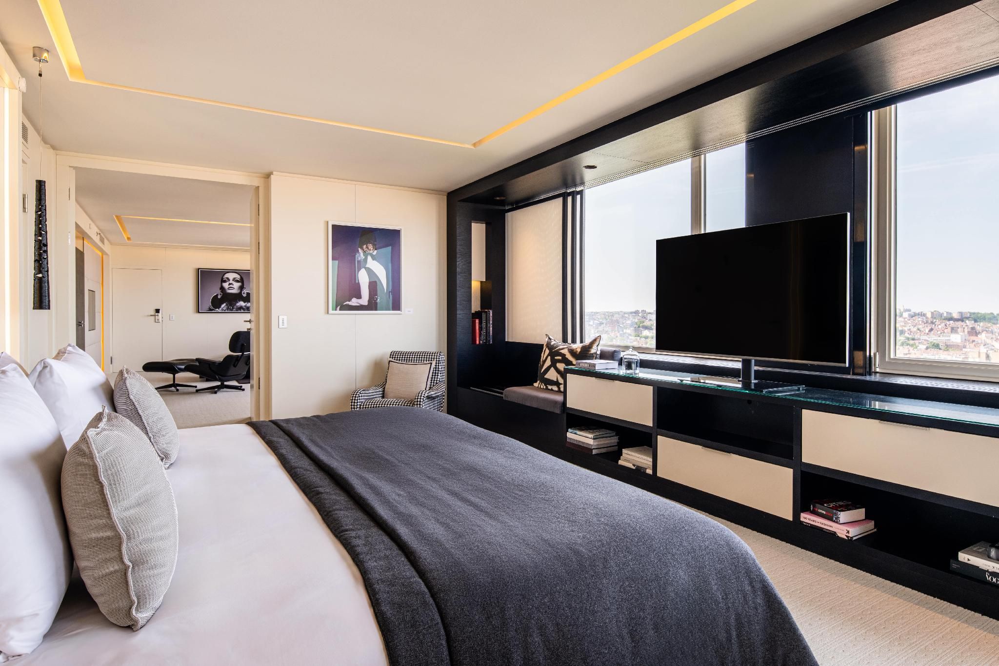 undefined The Hotel 5