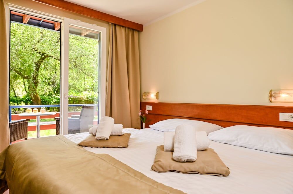 Standard Double/Twin Room