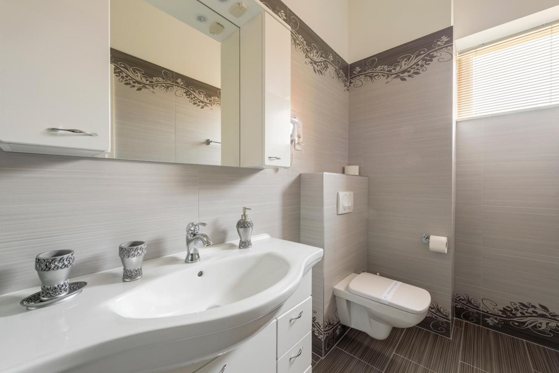 Comfort Quadruple Room