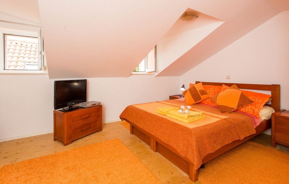 undefined Apartments Ivana