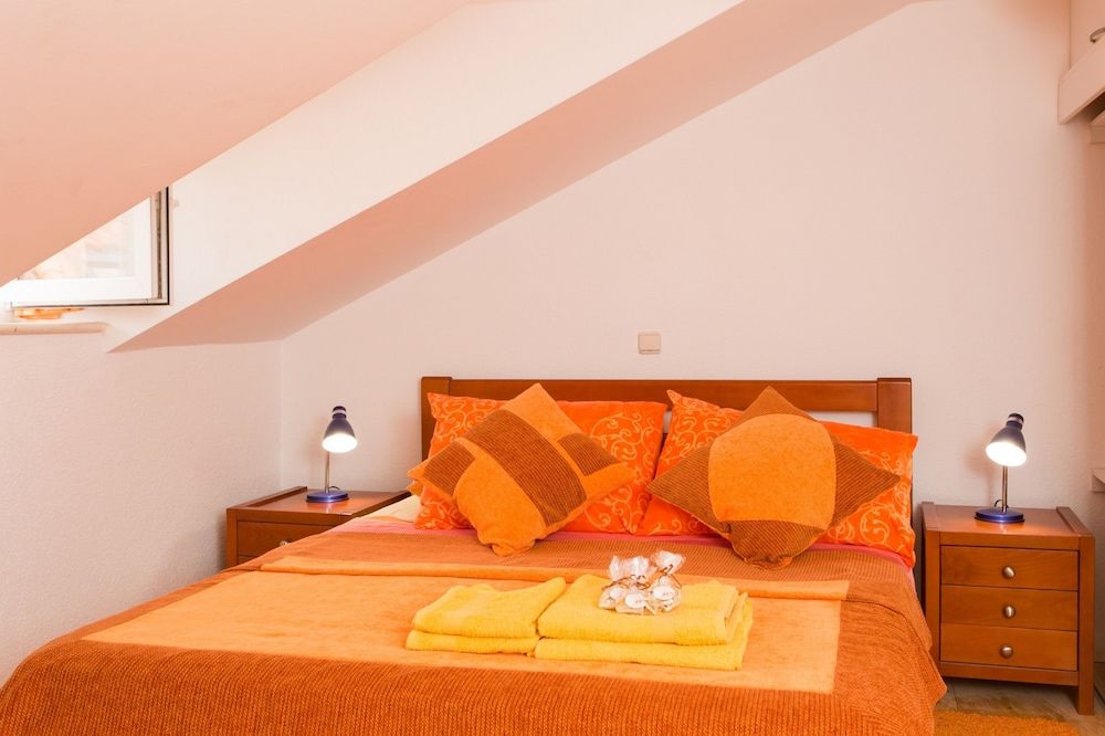 undefined Apartments Ivana 8