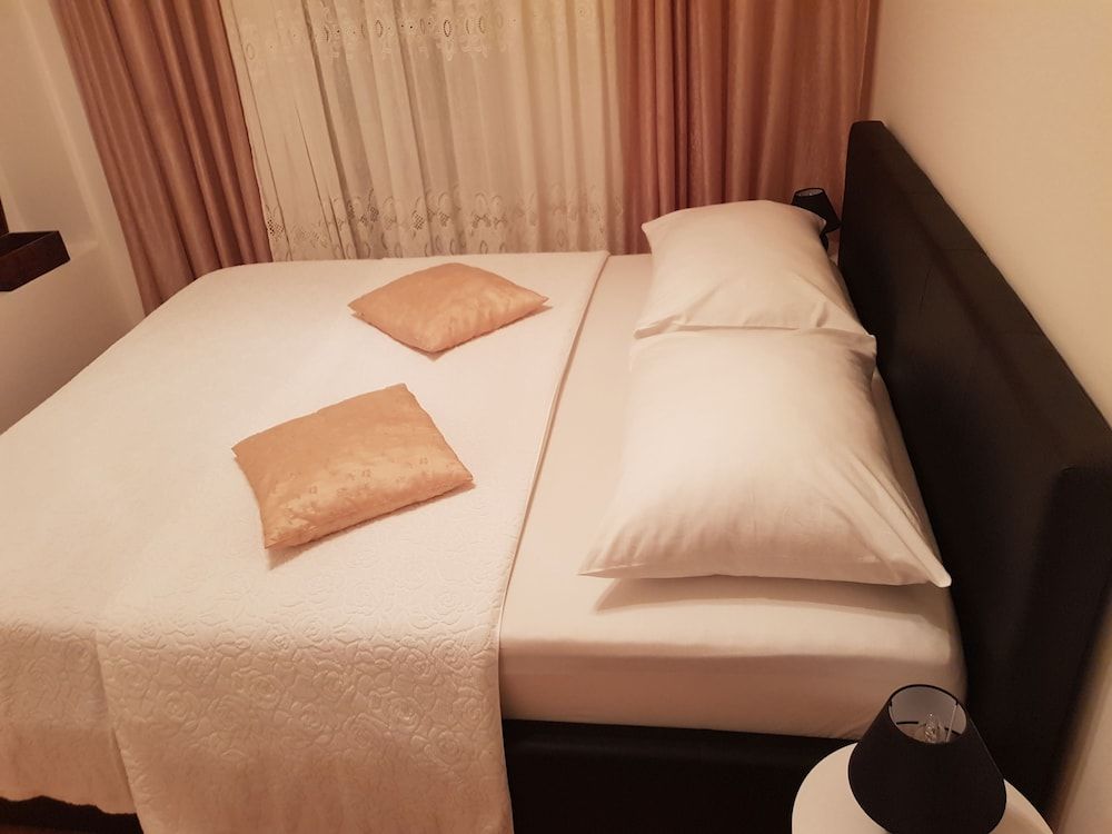 undefined Apartments Minerva