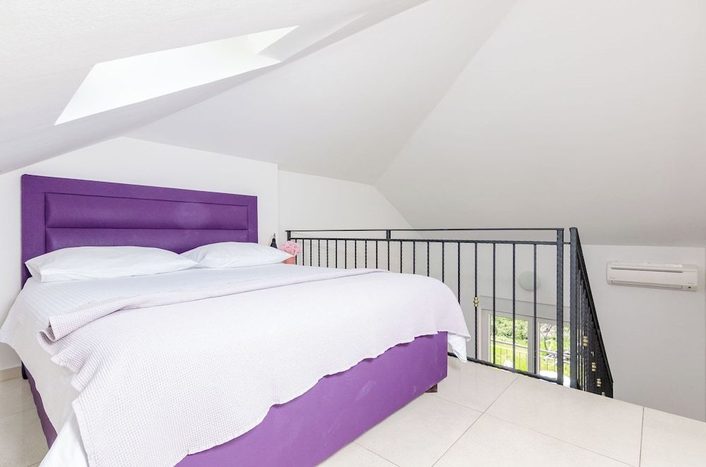Apartment (Gallery 2Bedroom Apt,Balcony,Sea View)
