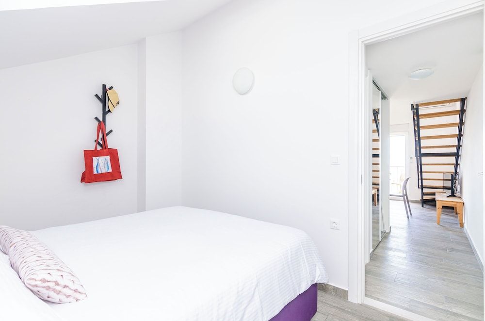 Apartment (Gallery 2Bedroom Apt,Balcony,Sea View)