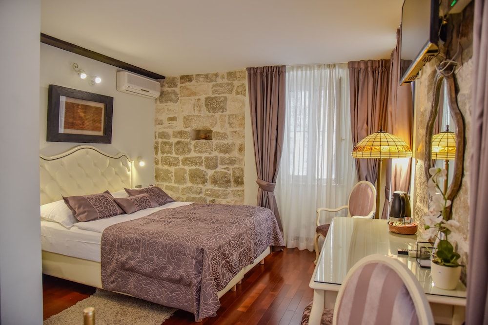 undefined Hotel Kastel 1700 2