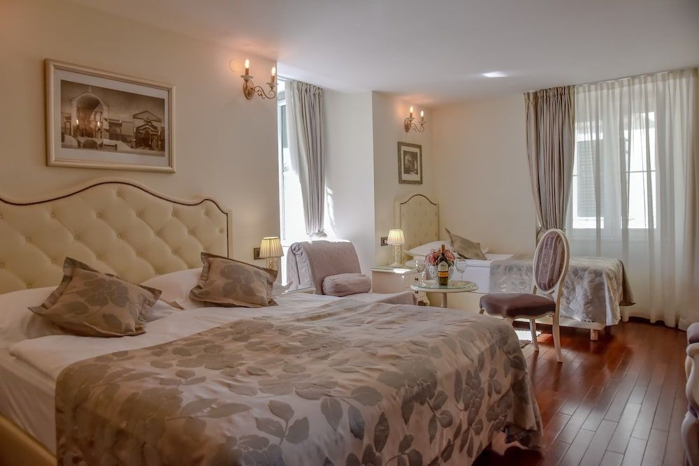 undefined Hotel Kastel 1700 3