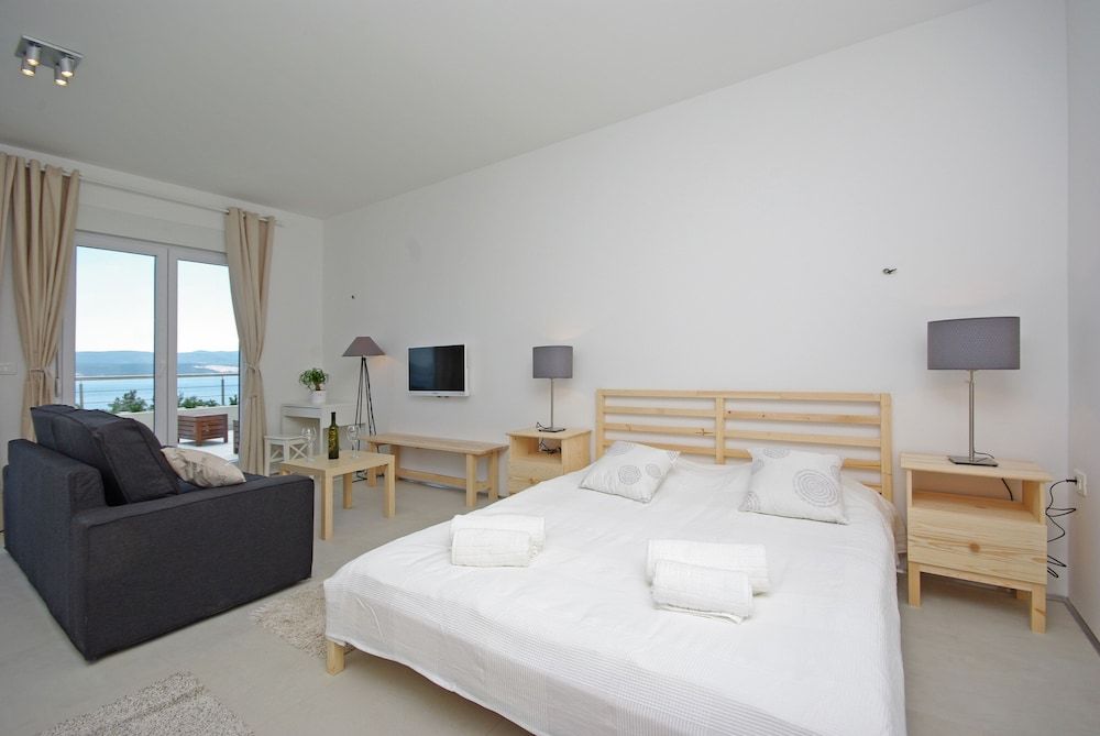 Luxury Apartments Jolara