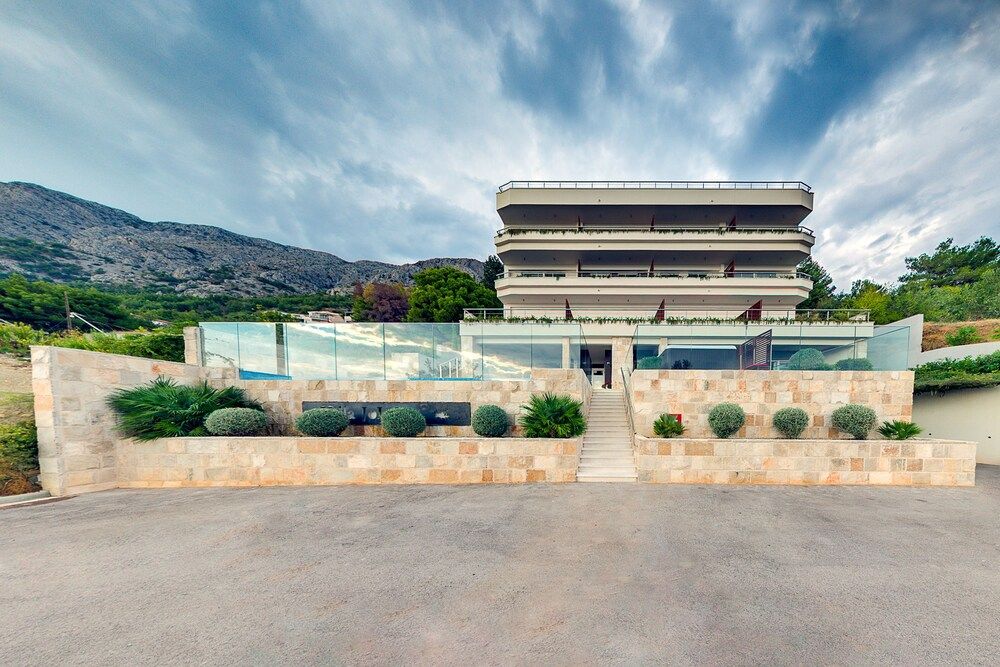 Luxury Apartments Jolara
