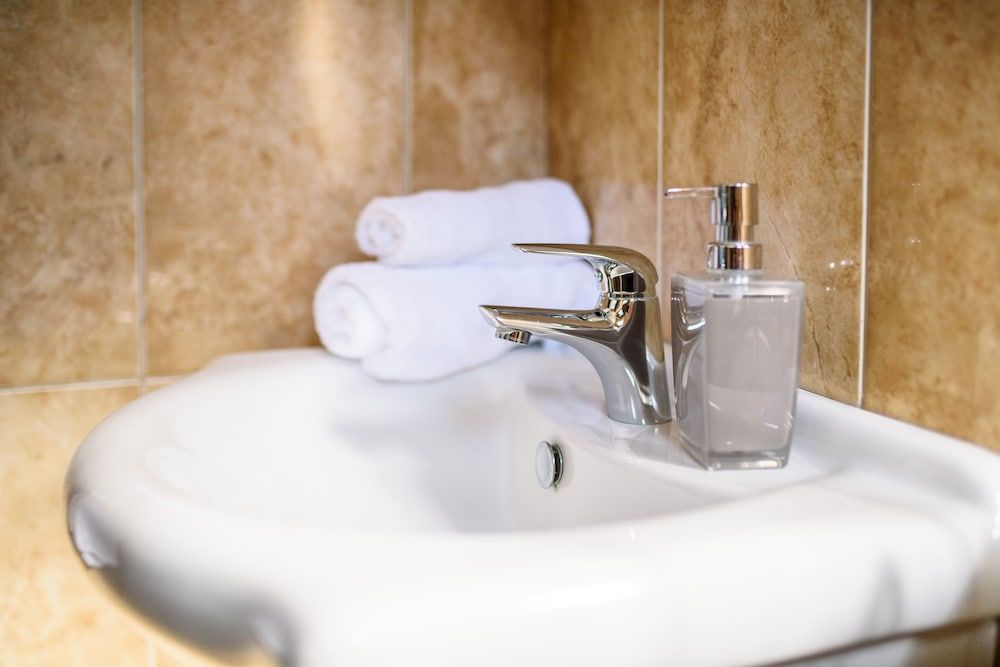 California Apartments Comfort Studio Suite, Garden View 12