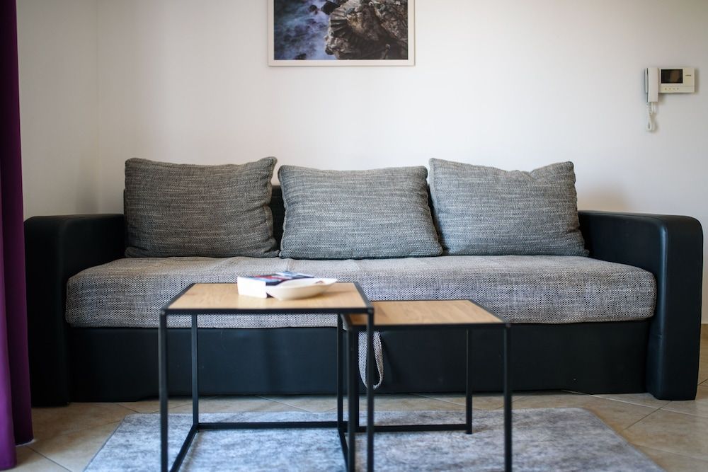 California Apartments Comfort Suite, Terrace, Partial Sea View 10