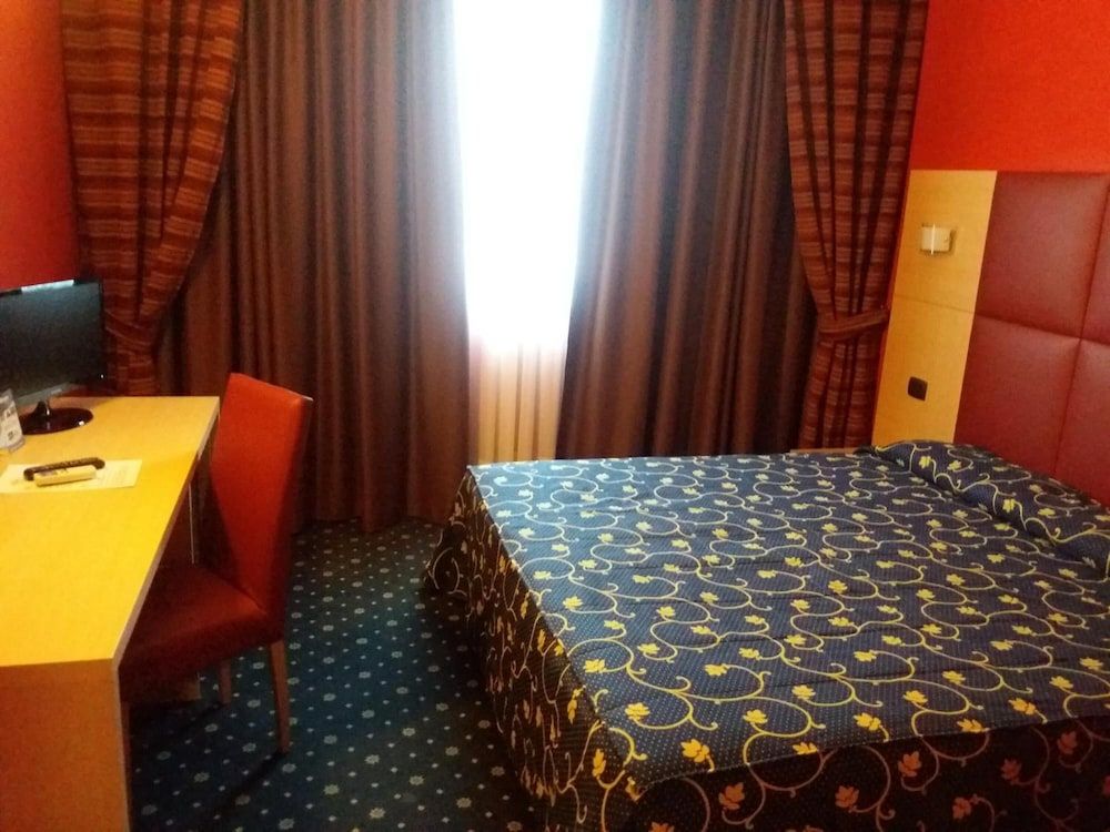 Hotel Panorama Standard Double Room Single Use