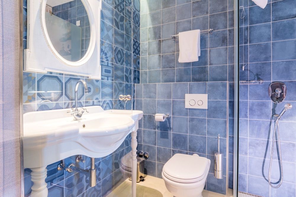 undefined Procurator 7 Luxury Rooms 7