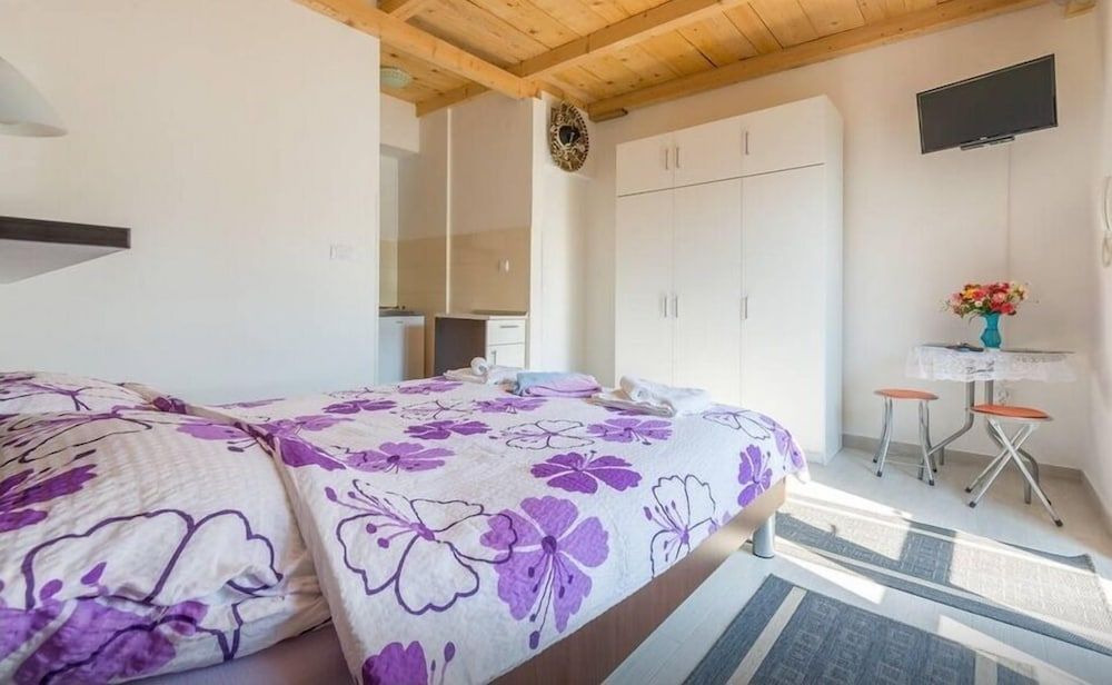 Sea of Eden Studio Apartment, Terrace, Sea View 2