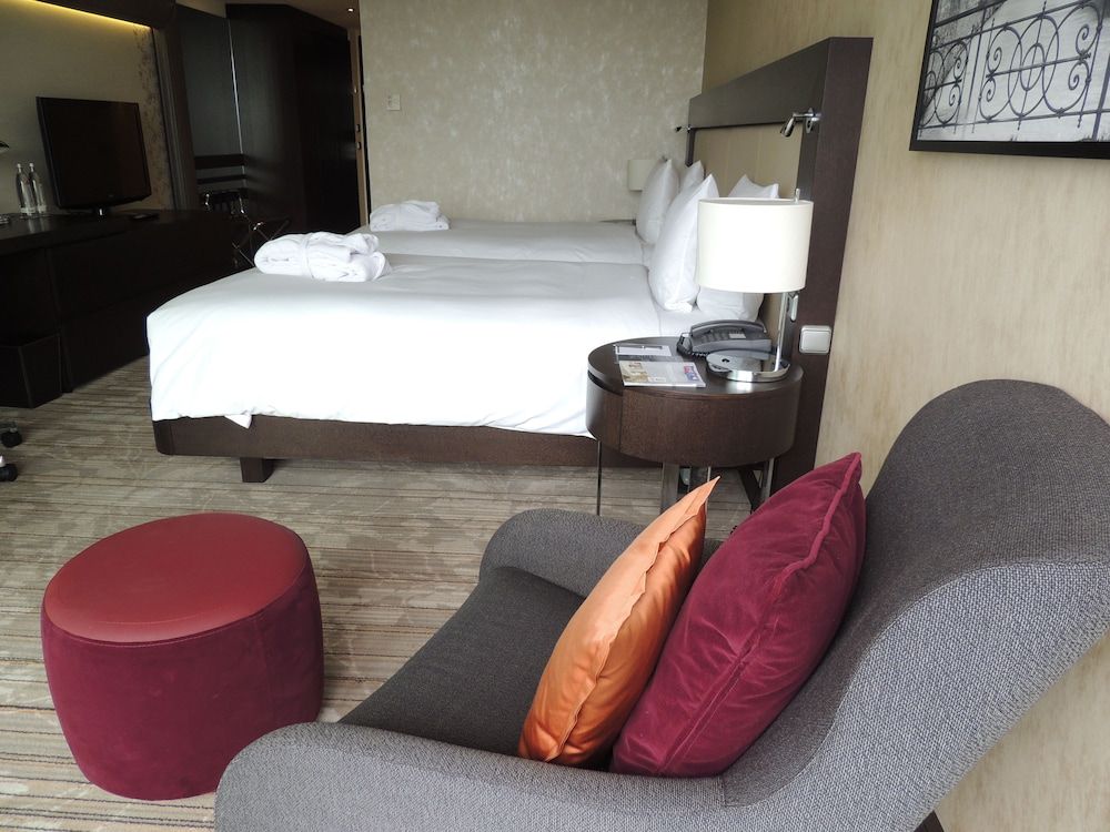 undefined Hilton Munich Park 9
