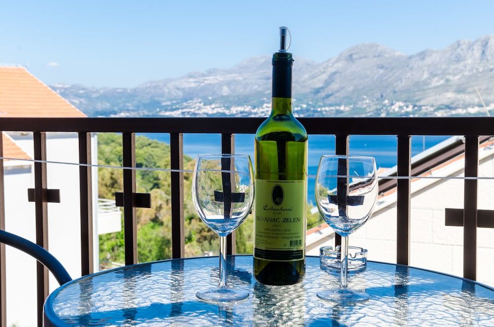 Cina Apartments Studio, Sea View 8