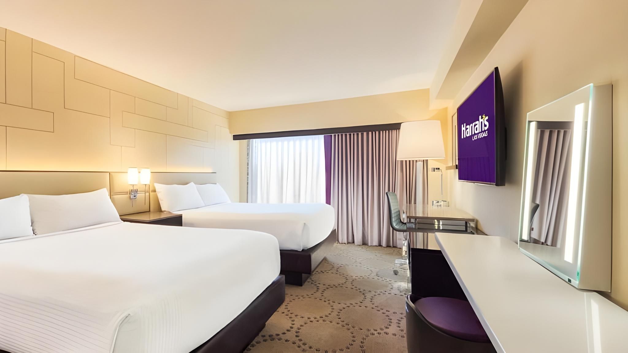 Valley Deluxe Room , 2 Queens , Non-Smoking