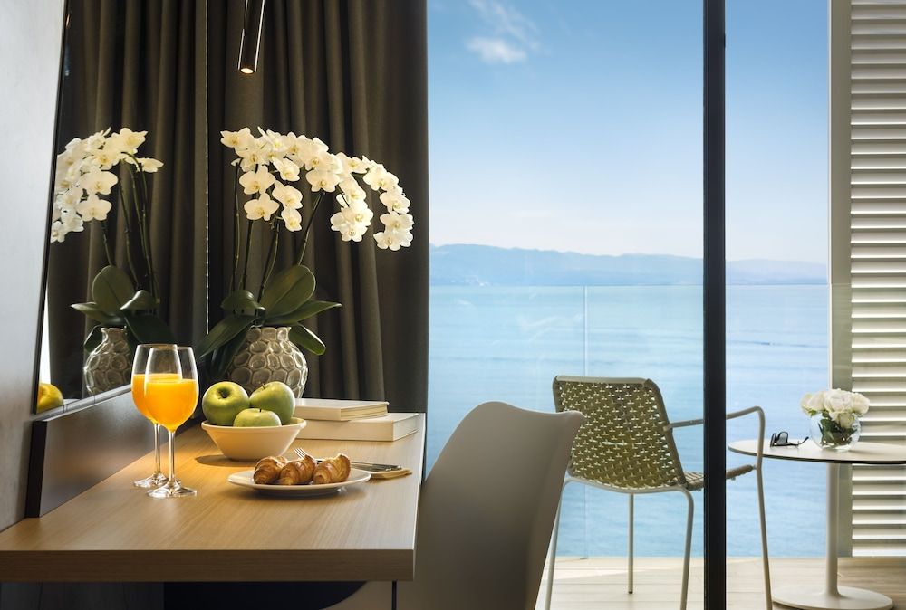 Hotel Istra - Liburnia Superior Double Room, Balcony, Sea View 4