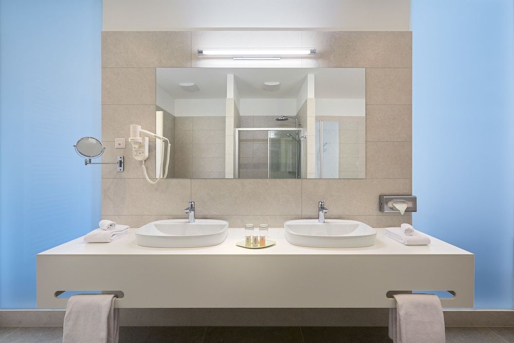 Hotel Salona Palace Junior Luxury Suite with Balcony 11