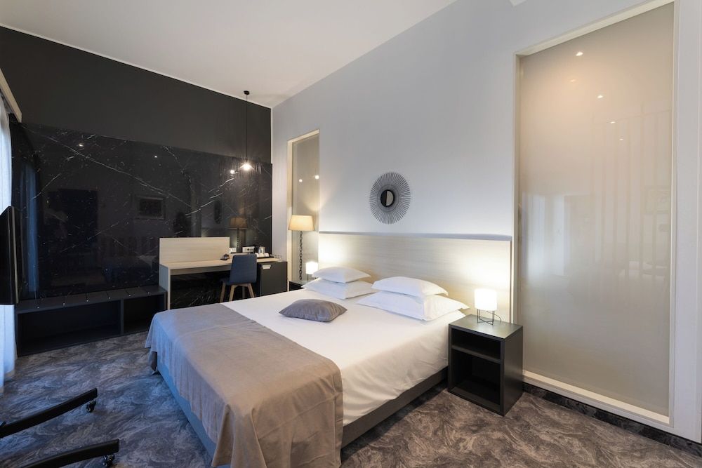 Hotel Salona Palace Junior Luxury Suite with Balcony