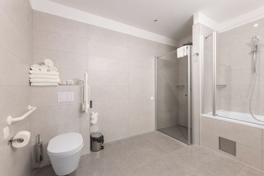 Hotel Salona Palace Junior Luxury Suite with Balcony 8