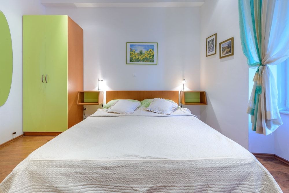 undefined Studio Apartments Stradun 8