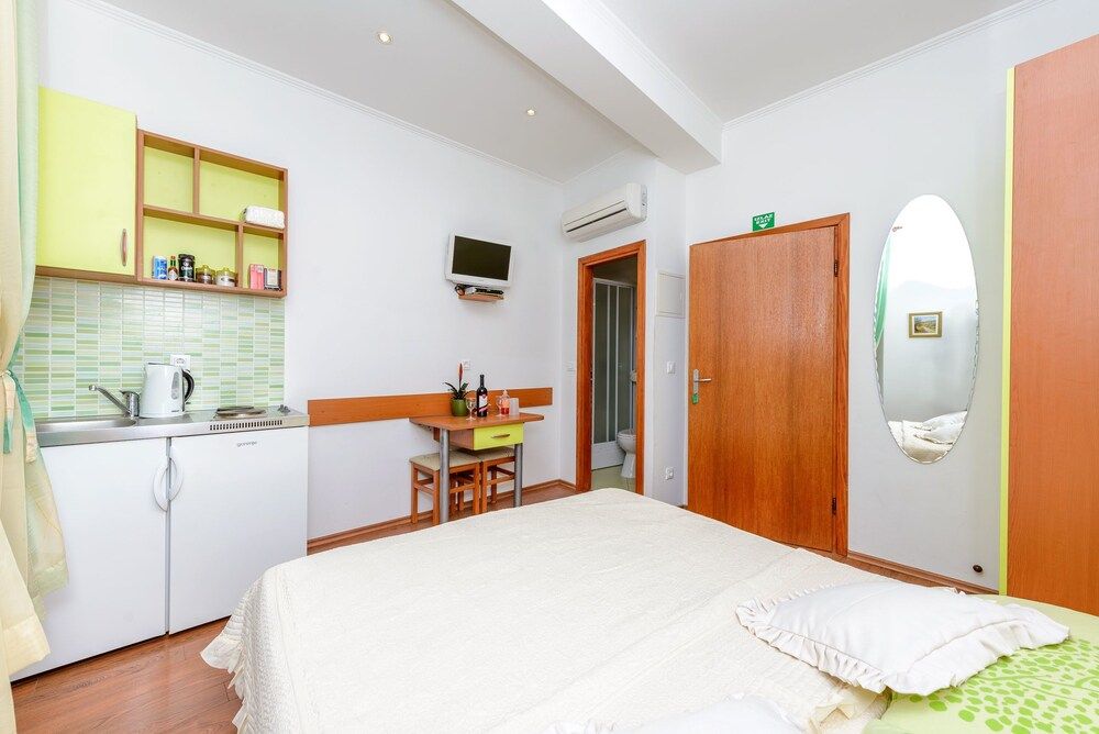 Studio Apartments Stradun Studio, 1 Double Bed, City View 59